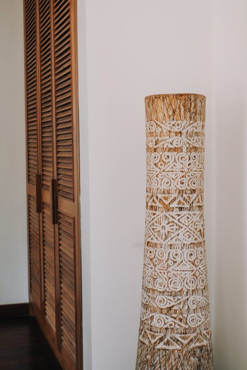 Palm vase Bali