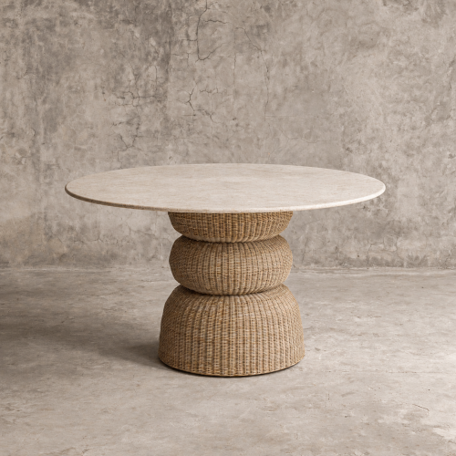 Brava Dining Table 140